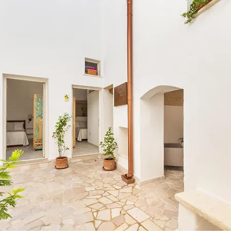 Dimora Ferente Pensión 3*